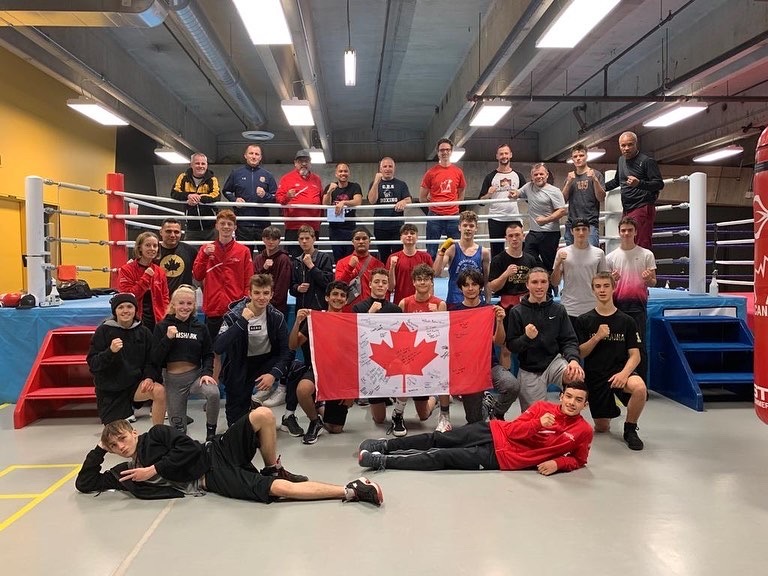 Tenues de boxe  CANADA FIGHTING – Canada Fighting